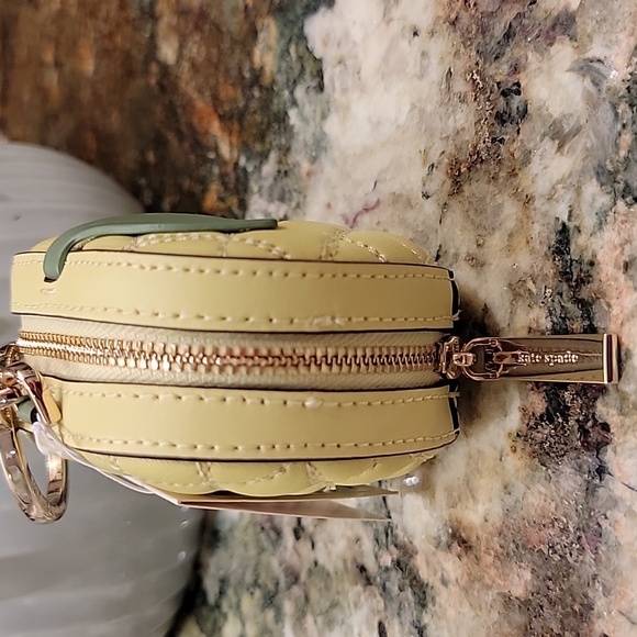 Kate Spade NWT Apple Green Honeycrisp Quilted Keychain Coin Purse Bag Charm - Picture 5 of 7